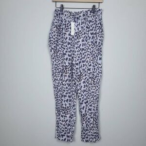 Francescas Alya Womens Size Medium Gray Leopard Print Pants Pockets Pull On NWT